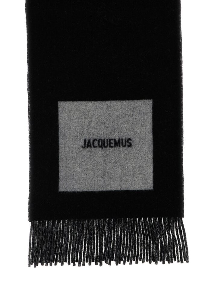 JACQUEMUS 'L'Echarpe Rond Carré' Scarf