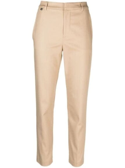 Lakythia Slim Leg Pant