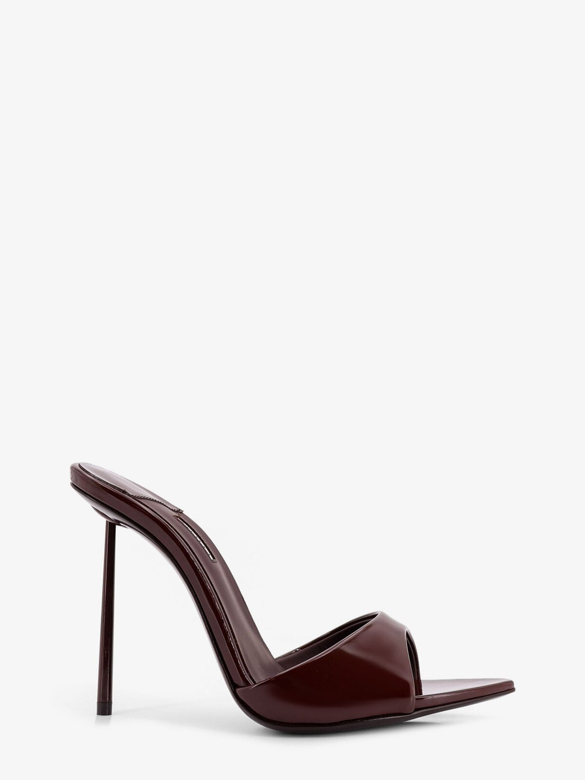 LE SILLA Bella Patent Leather Sandals
