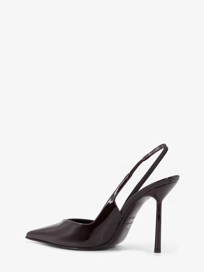 LE SILLA Chanel Vivienne Patent Leather Pumps