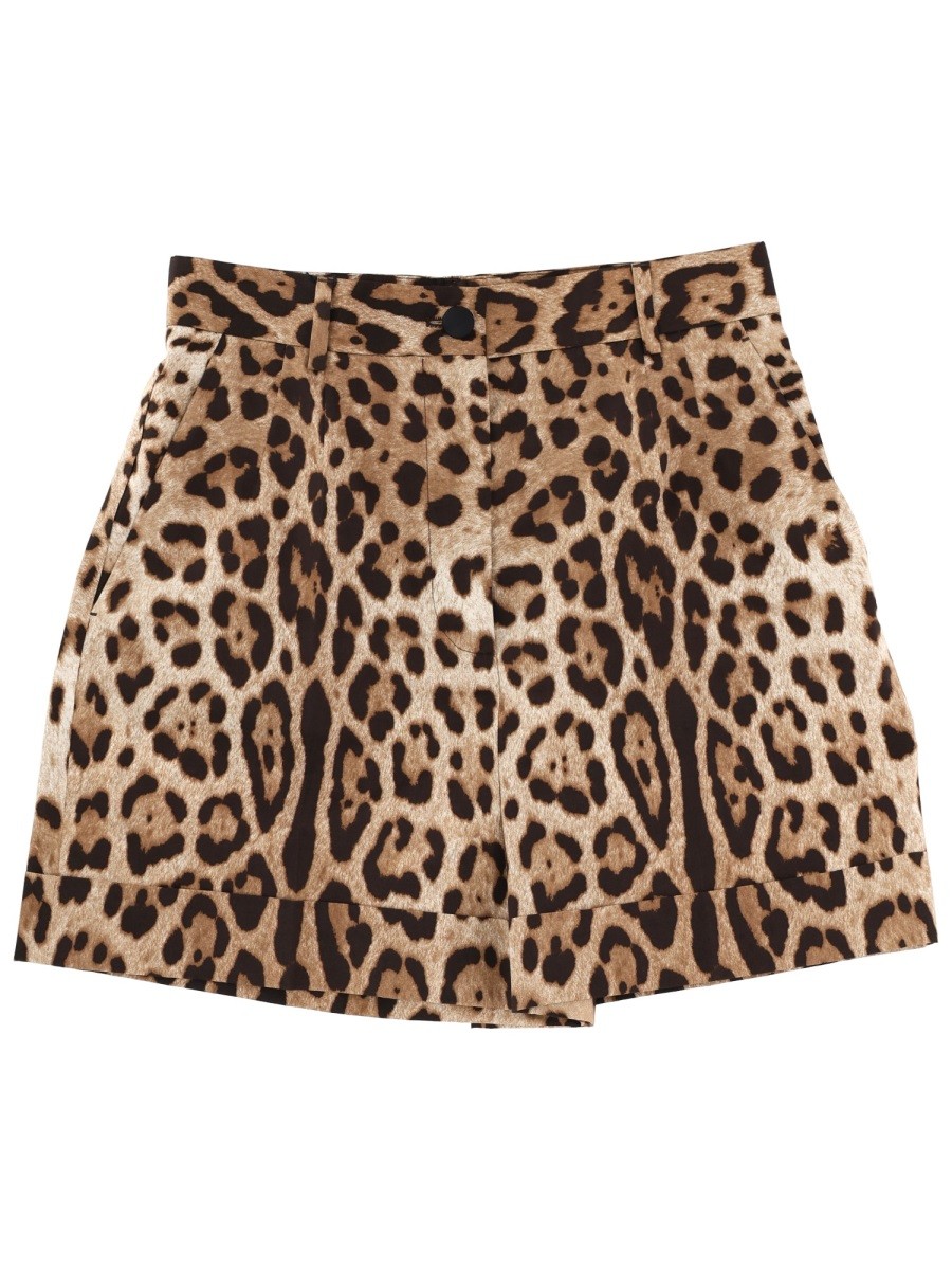 Dolce & Gabbana Leopard Print Shorts