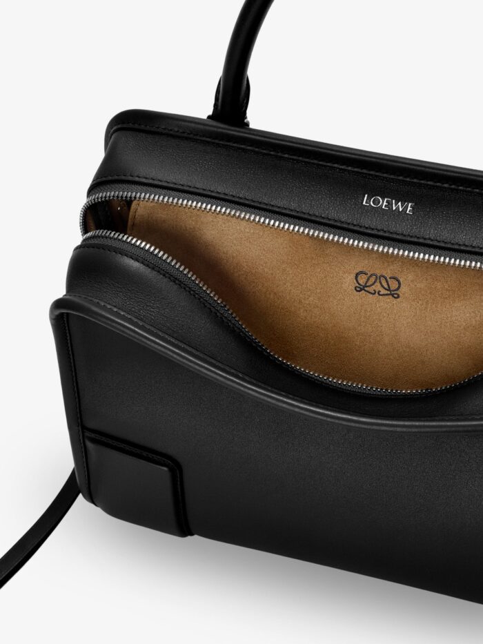 LOEWE Amazona 180 Leather Handbag