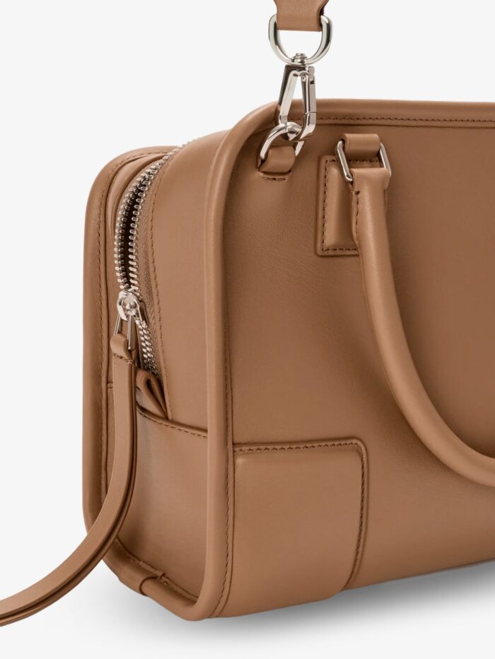 LOEWE Amazona 180 Leather Handbag