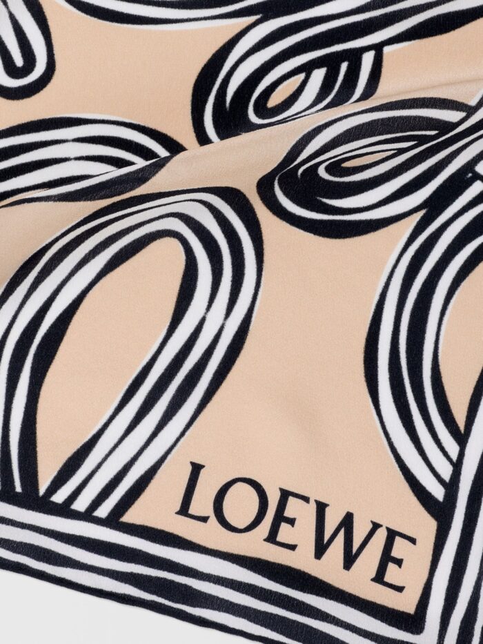 LOEWE Paula's Ibiza -