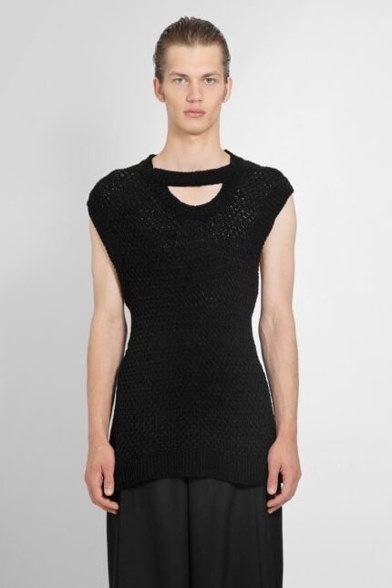 LOUIS GABRIEL NOUCHI Twisted Back Knit Vest