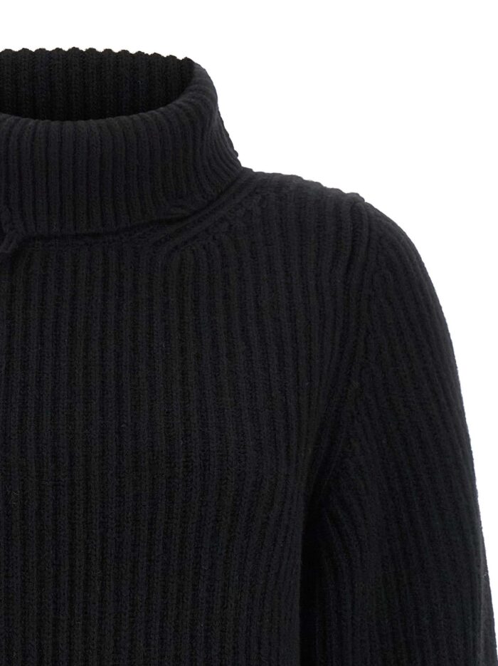 Haikure 'Lover' Sweater