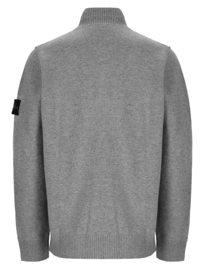 Stone Island MAGLIA CON BOTTONI E PATCH LOGO