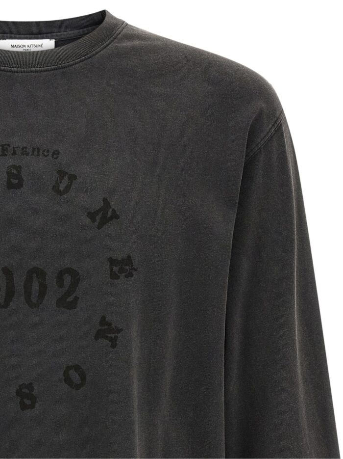 Maison Kitsune 'Maison Kitsuné Circle Stamp' T-shirt