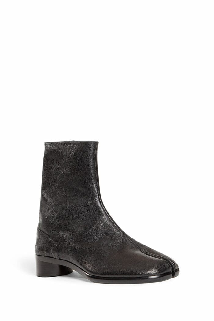 MAISON MARGIELA Tabi Ankle Boots