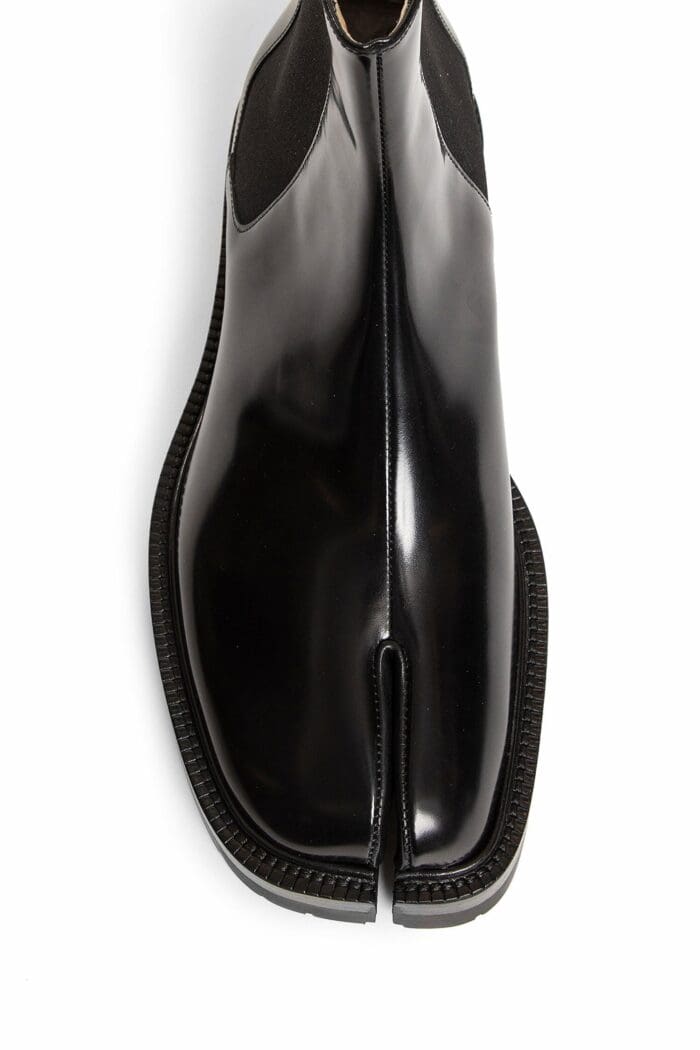 MAISON MARGIELA Tabi County Chelsea Boots