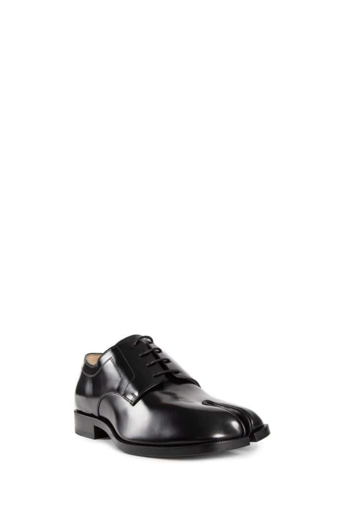 MAISON MARGIELA Tabi Lace-up Shoes