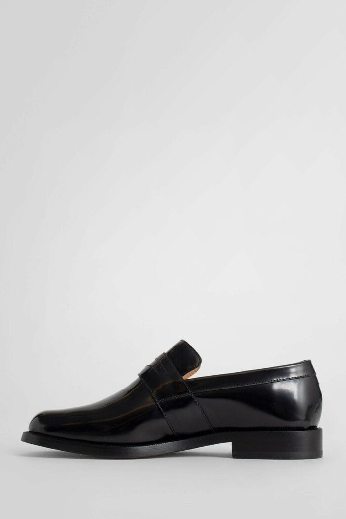 maison margiela tabi loafers MAISON MARGIELA Tabi Loafers