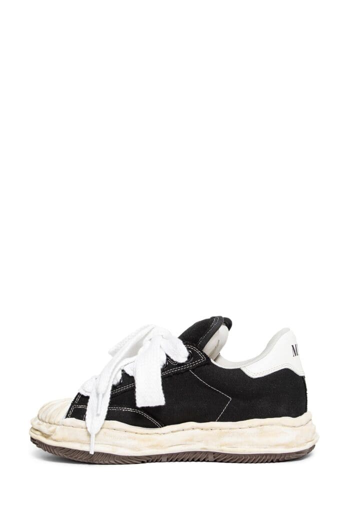 MAISON MIHARA YASUHIRO Blakey Leather Low-top Sneakers