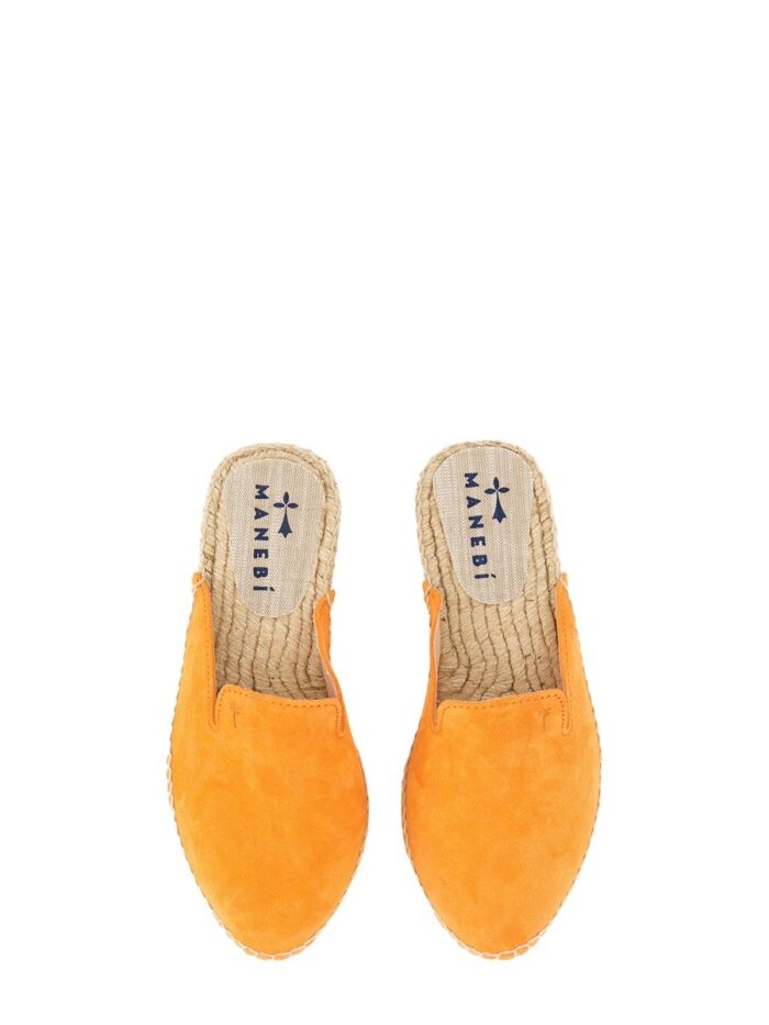 MANEBI MULES IN SUEDE HAMPTONS
