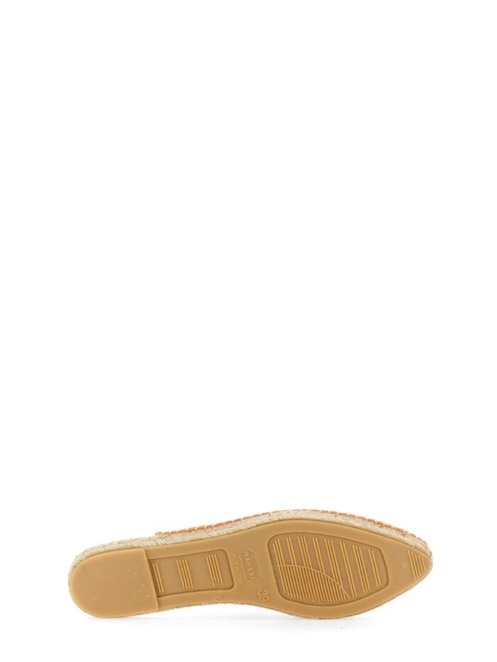 MANEBI MULES IN SUEDE HAMPTONS