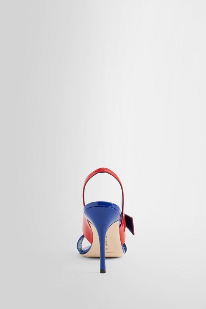 manolo blahnik climnetra patent leather slingback sandals MANOLO BLAHNIK Climnetra Patent Leather Slingback Sandals