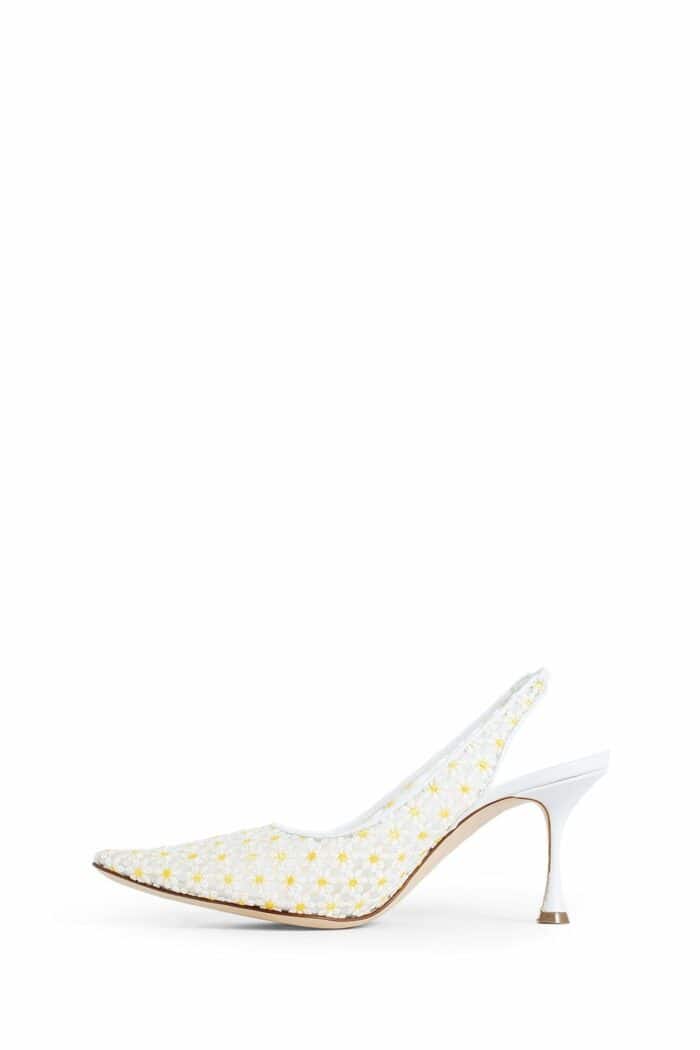 MANOLO BLAHNIK Lace Daisy Slingback Pumps