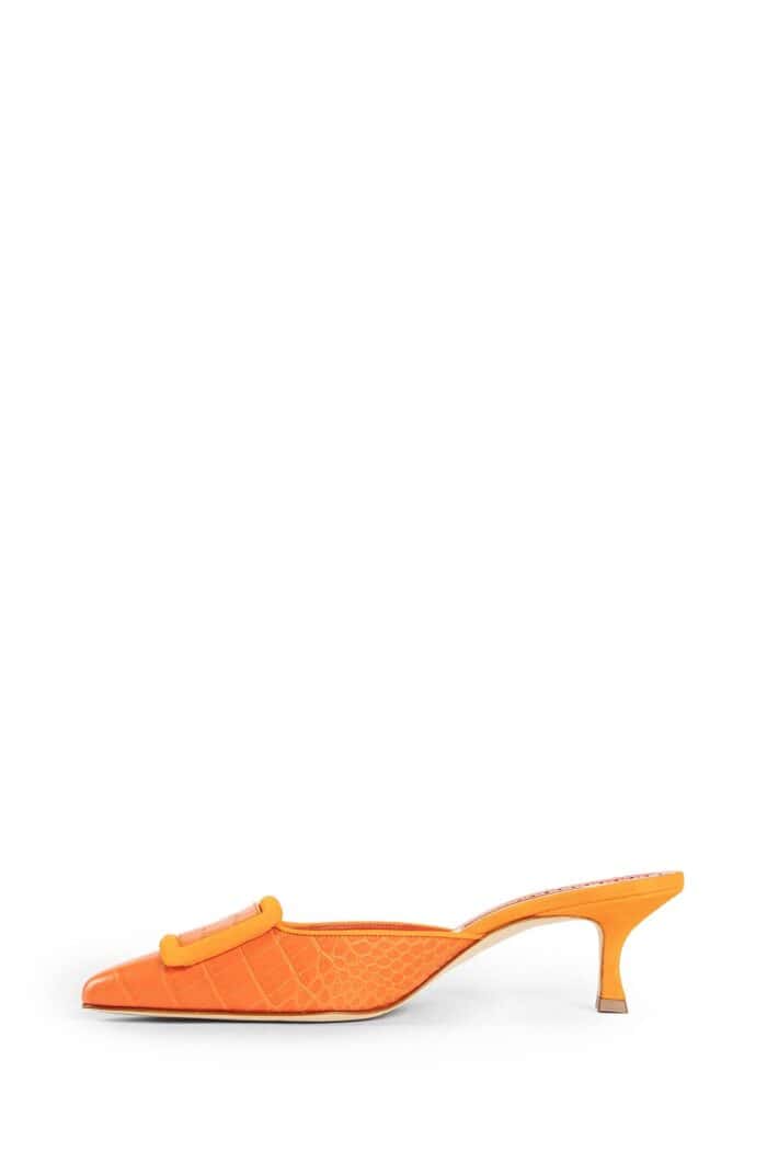 MANOLO BLAHNIK Maysalebi Calf Leather Buckle Detail Mules