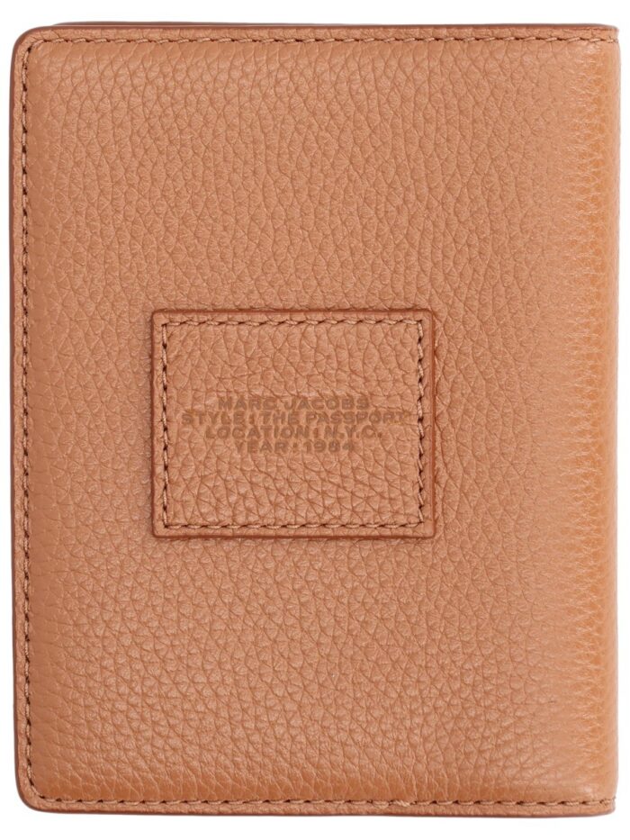 Marc Jacobs LEATHER PASSPORT HOLDER
