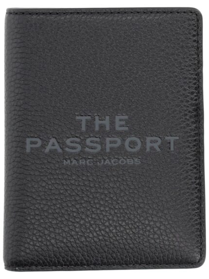 Marc Jacobs LEATHER PASSPORT HOLDER