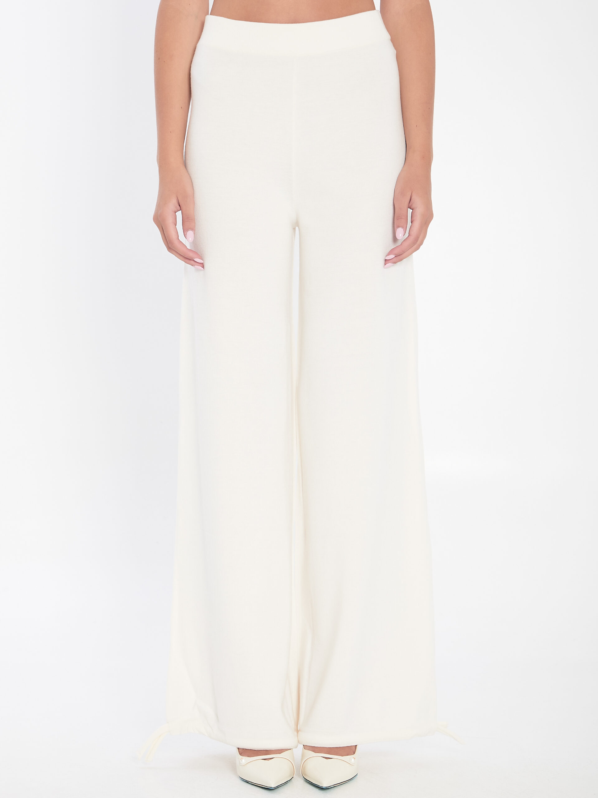 Max Mara Trousers in wool yarn