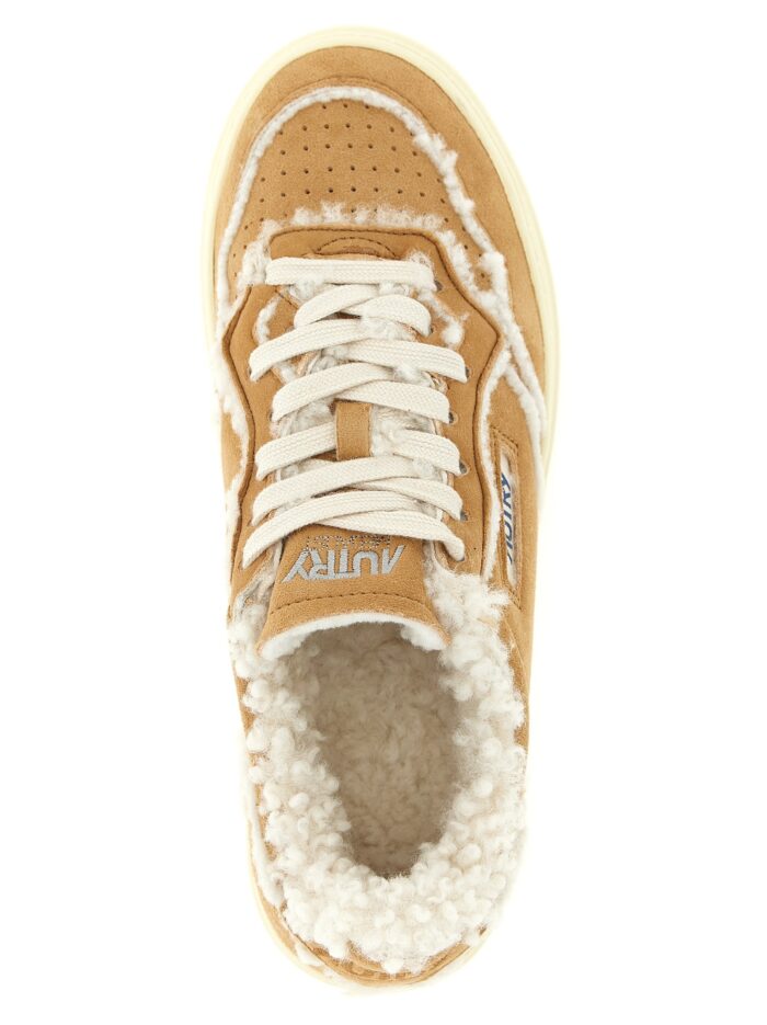 Autry 'Medalist Low' Sneakers