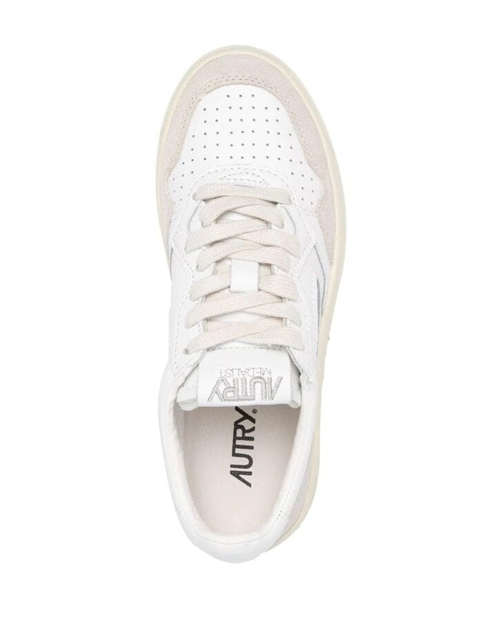 Medalist Low Sneakers