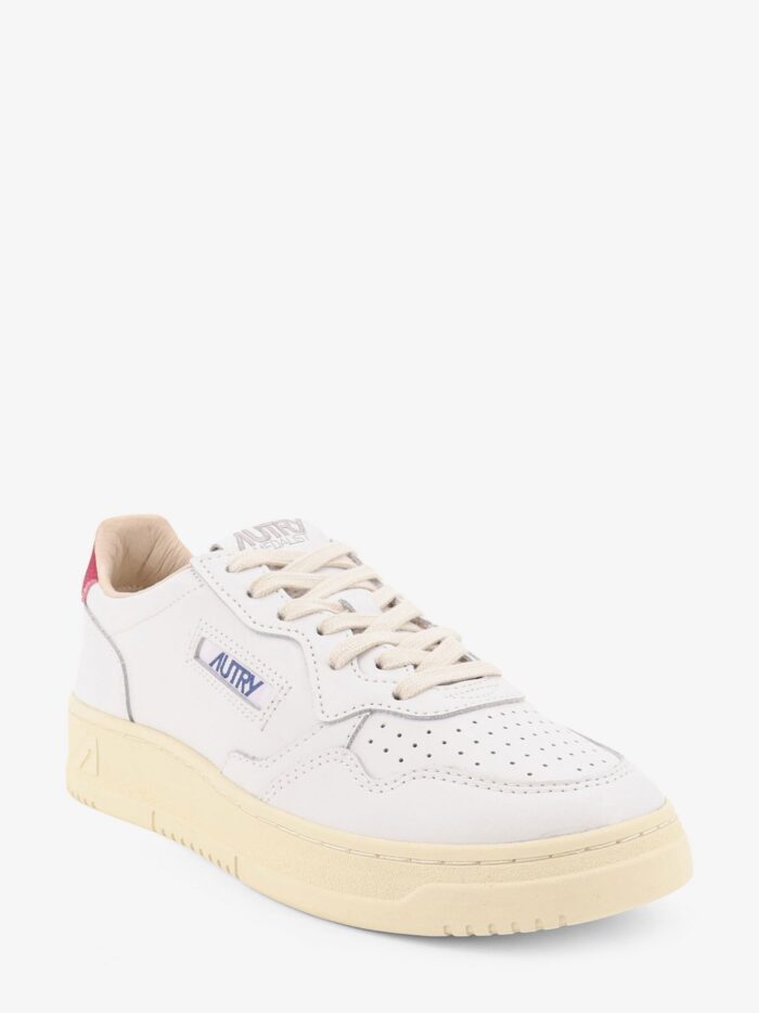Autry Medalist Low Sneakers In Leather And Suede