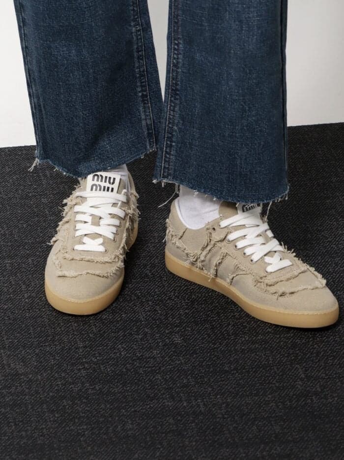 MIU MIU SNEAKERS