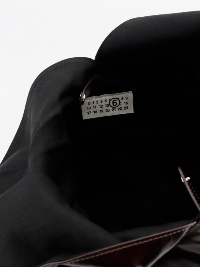 MM6 MAISON MARGIELA Japanese Shiny Leather Shoulder Bag
