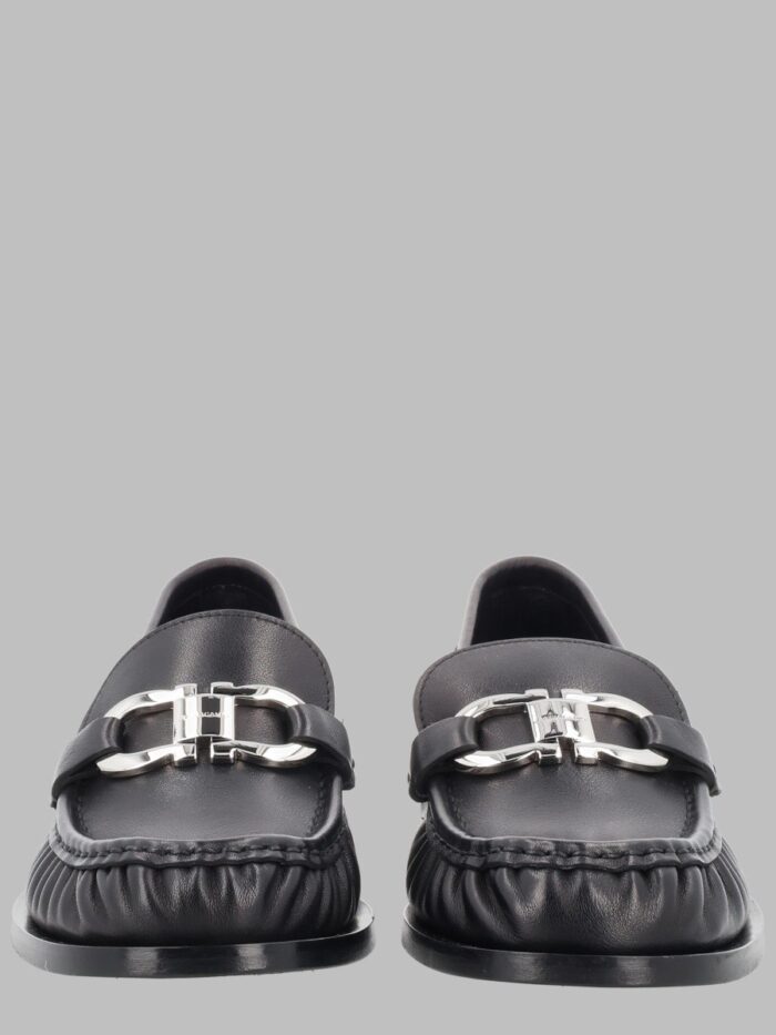 ferragamo mocassino con dettaglio "gancini" Ferragamo Mocassino Con Dettaglio "Gancini"