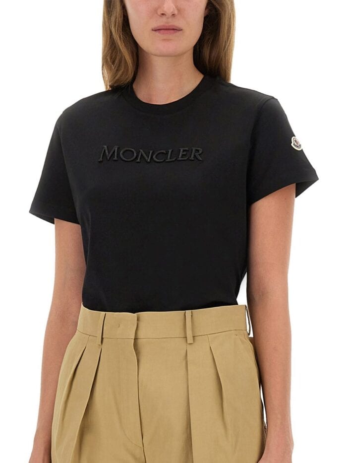 moncler cotton t shirt with logo Moncler COTTON T-SHIRT WITH LOGO
