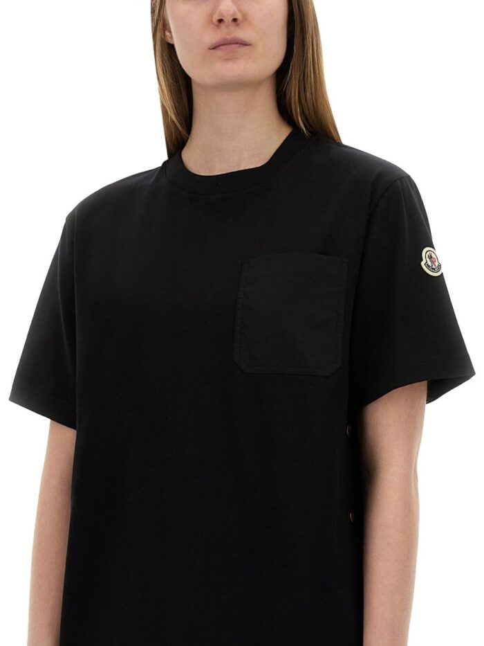 Moncler T-SHIRT WITH SIDE BUTTONS