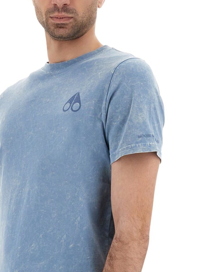 MOOSE KNUCKLES "OFF ISLAND" T-SHIRT