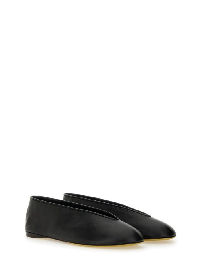 Moschino DANCER "DUCK"