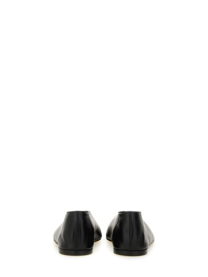Moschino DANCER "DUCK"