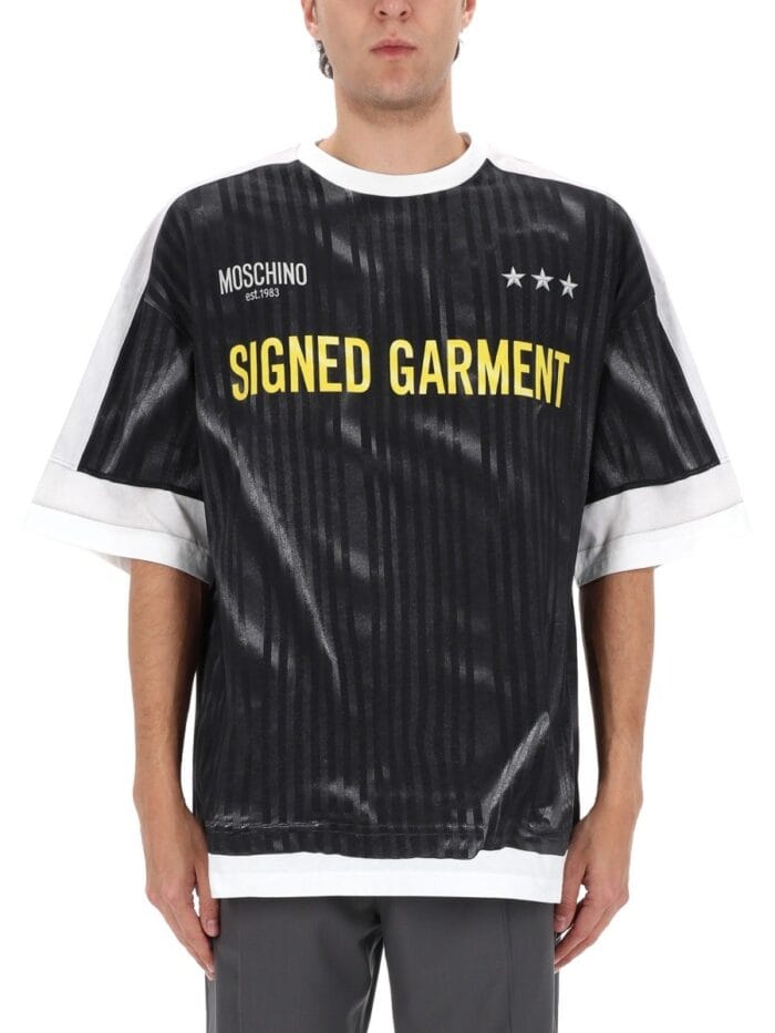 Moschino "SIGNED GARMENT" T-SHIRT