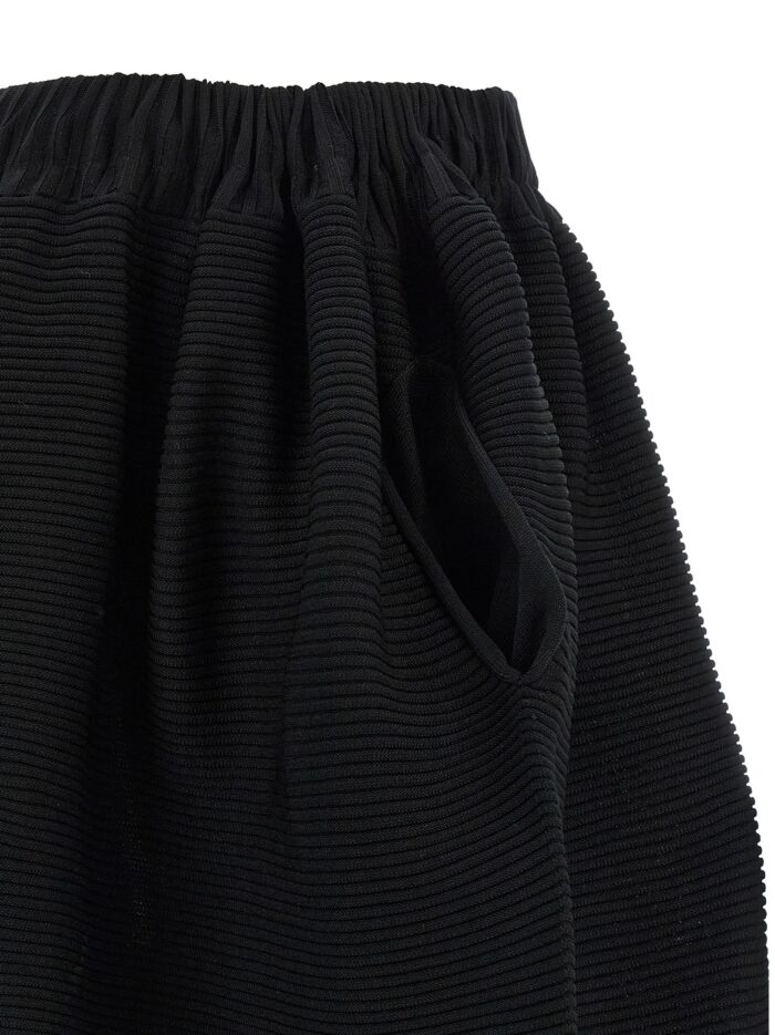 ISSEY MIYAKE 'Moving Knit' Skirt