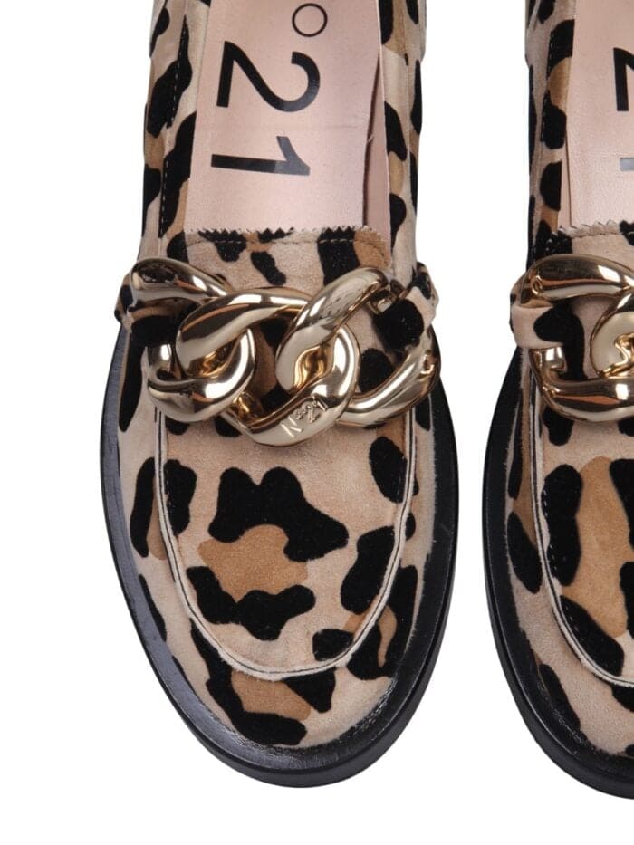 N°21 MOCCASINS WITH OVERSIZED CHAIN