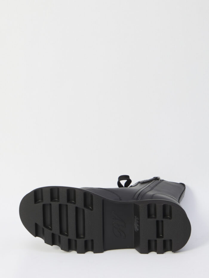 Roger Vivier Viv Rangers combat boots