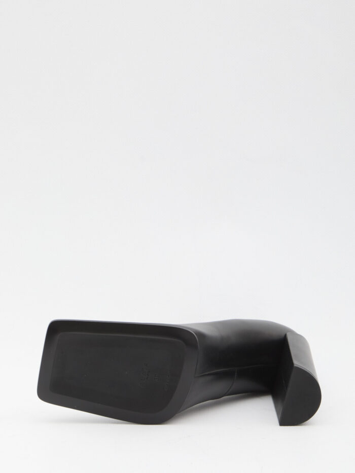 Alaia Square-toed pumps