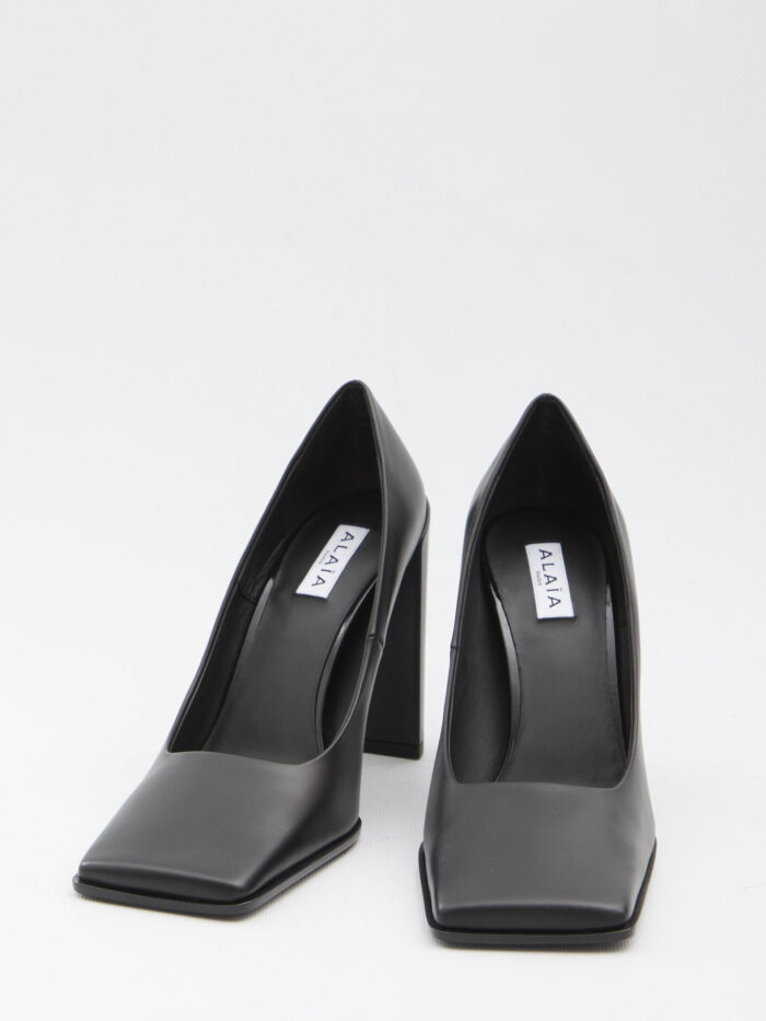 Alaia Square-toed pumps