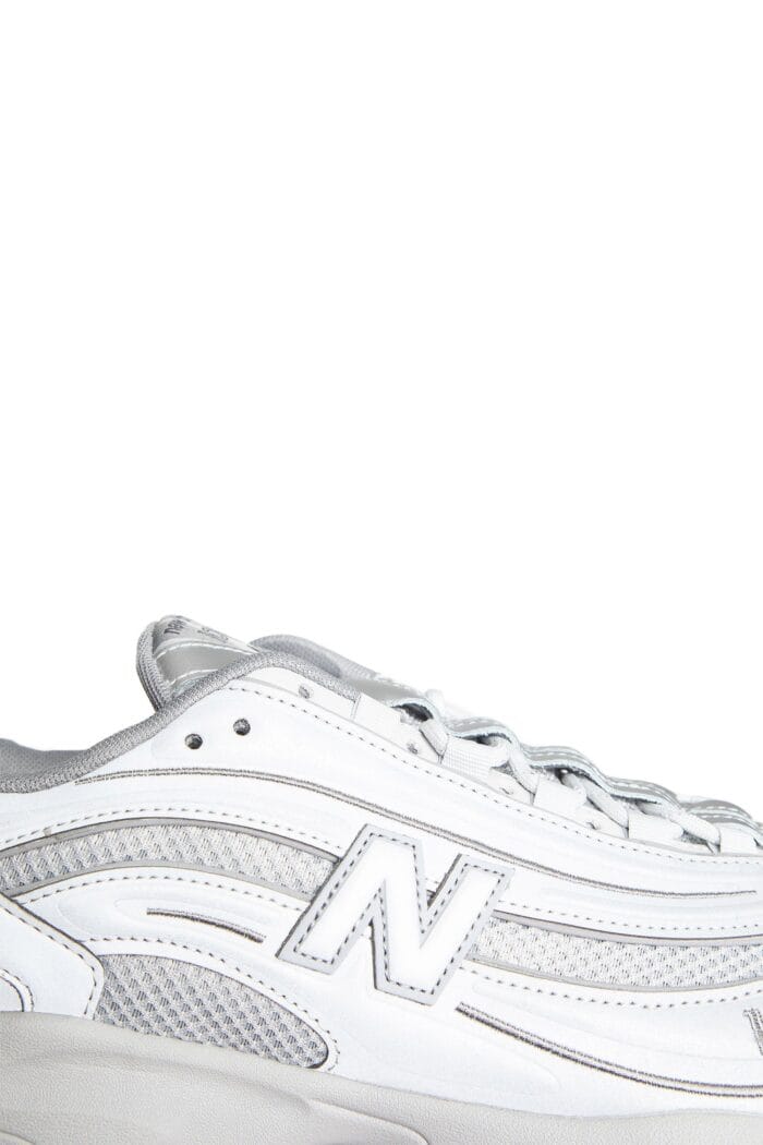 NEW BALANCE 1000 Low-top Sneakers