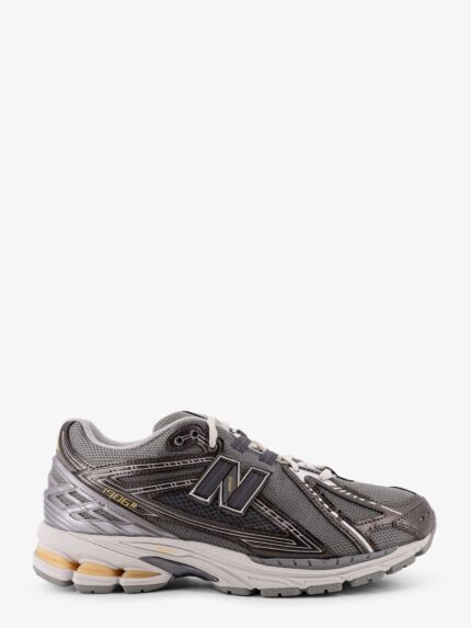 New Balance 19064 Mesh Sneakers With Logo On The Side
