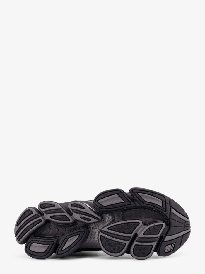 New Balance 2000 Mesh Low-top Sneakers
