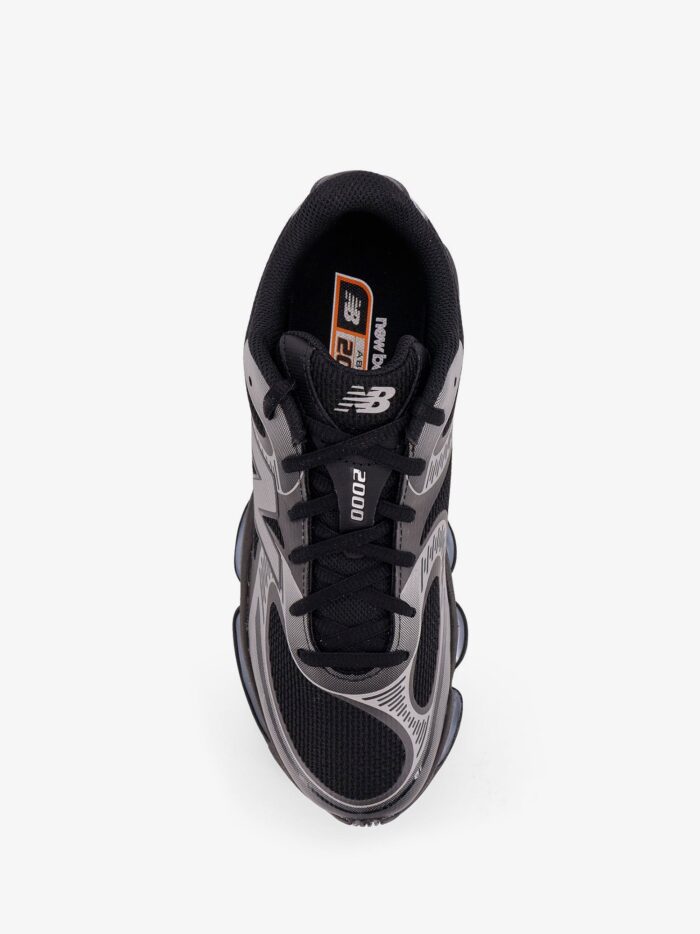 New Balance 2000 Mesh Low-top Sneakers
