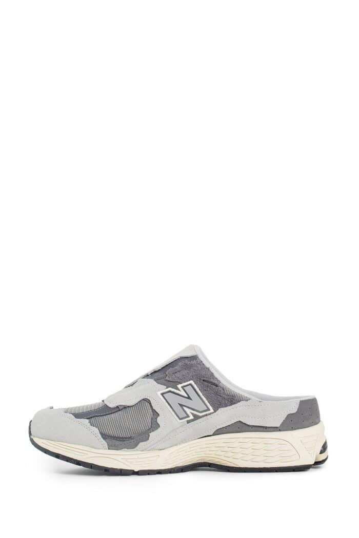 NEW BALANCE 2002 ''protection Pack'' Sneakers