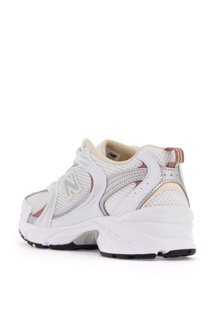 NEW BALANCE 530 Sneakers