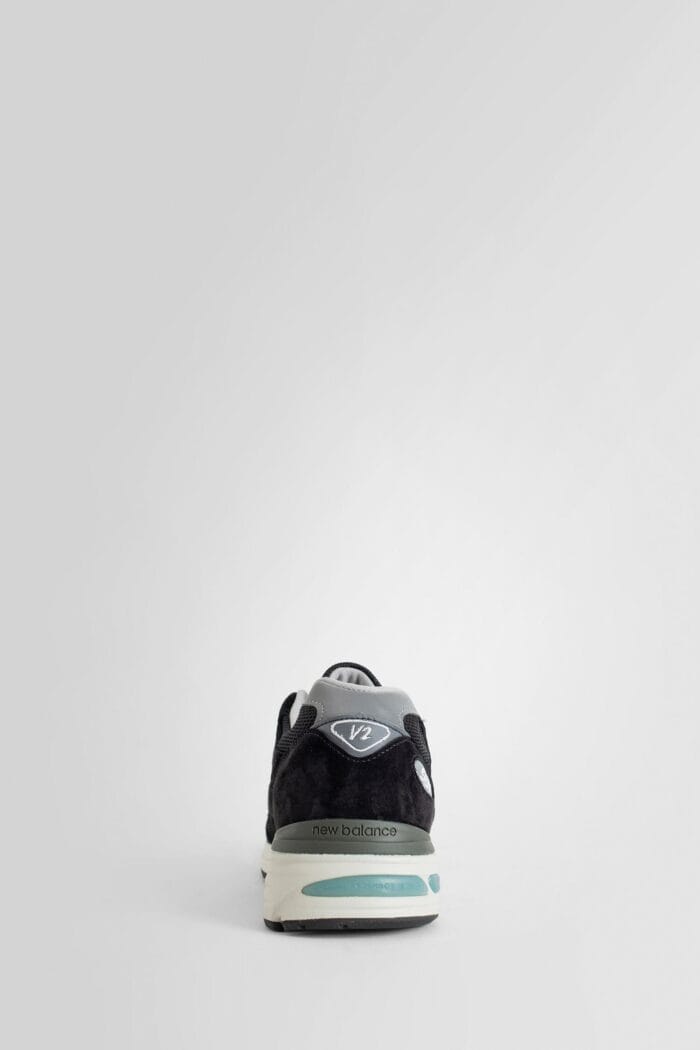 NEW BALANCE 991 V2 Made In England Sneakers