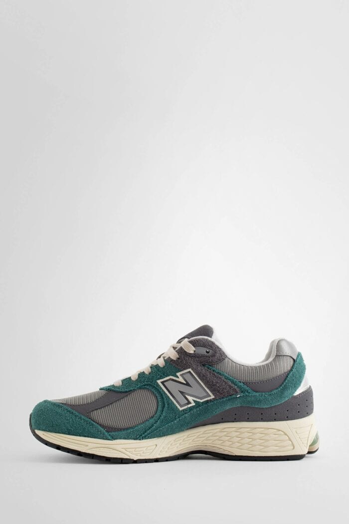 NEW BALANCE M2002rem Sneakers